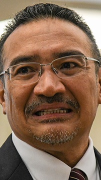 Hisham: Vaccine cert forgers will face full force of law