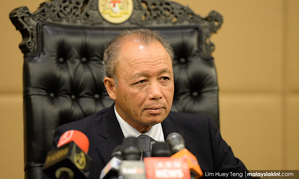 Ex-CJ Arifin slated for top PNB post following Zeti's exit - report