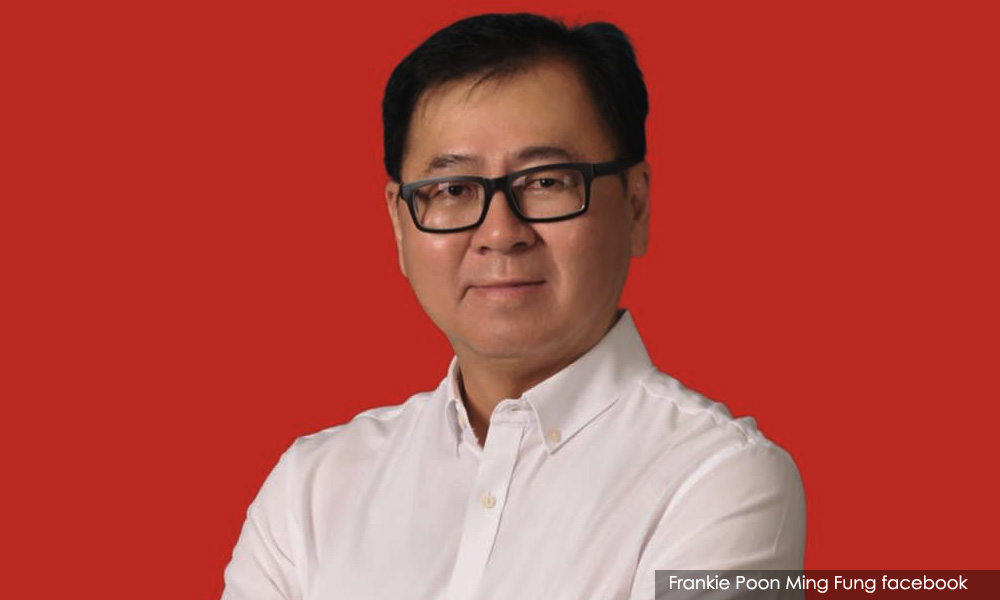 潘明丰轰三退党领袖,“寻托词欲蝉过别枝”