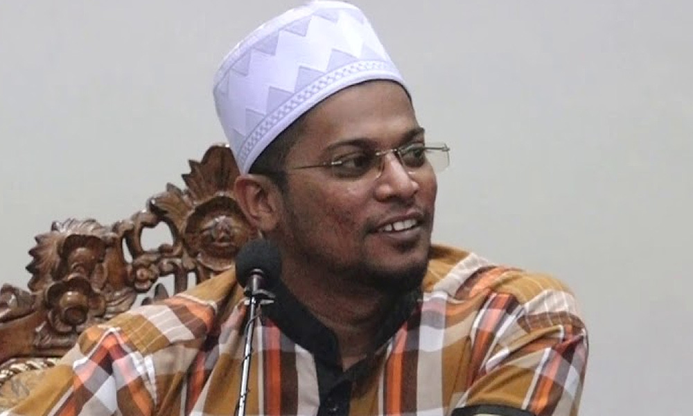 Muslim preacher Zamri seeks to strike out two Hindu groups' lawsuit