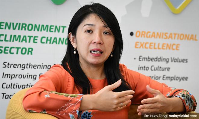 杨美盈坚持确诊数少报，促凯里改善冠病追踪策略