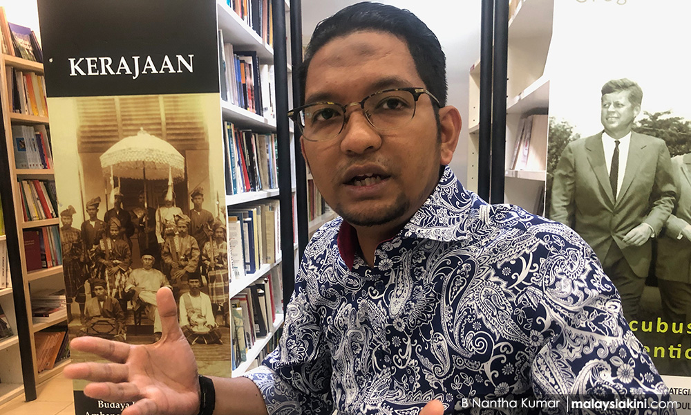 Paloh rep wonders whom did Hamzah mean by 'us'?