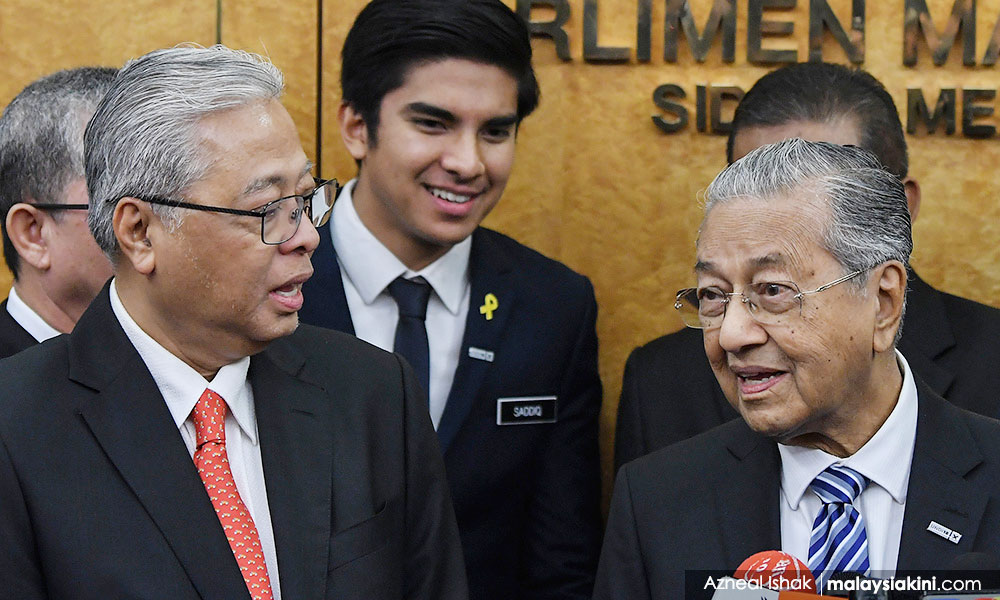 'Take a chance on the young, leaders from Dr M's generation won't change'