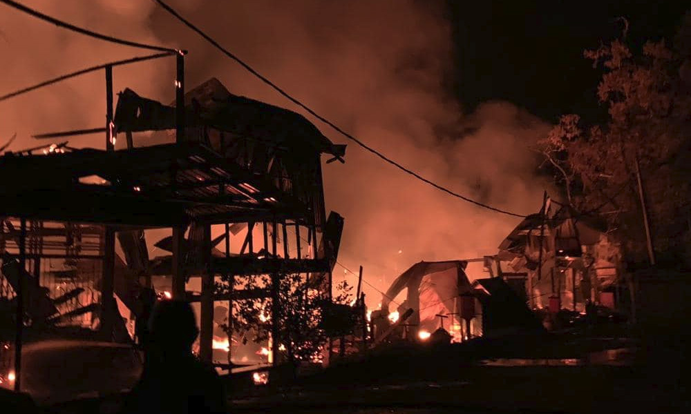 Suami isteri rentung, tujuh melecur: 40 rumah dijilat api