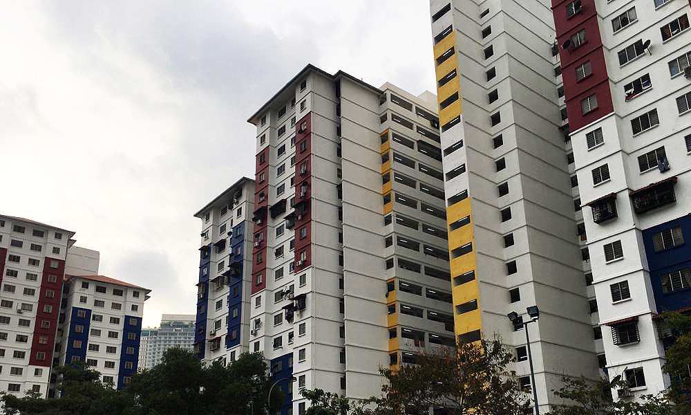 Cadangan bina penghadang tinggi di kediaman strata perlu perhatian