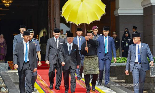 Raja melayu raja majlis Majlis rajaraja