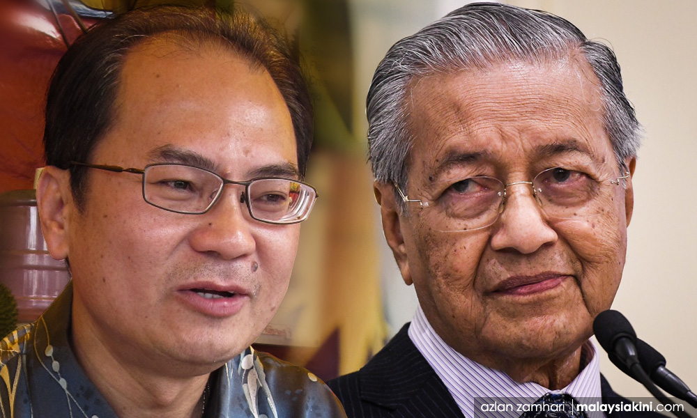 Ronnie Liu: 'Blind' DAP supporters not posing for Mahathir selfies now