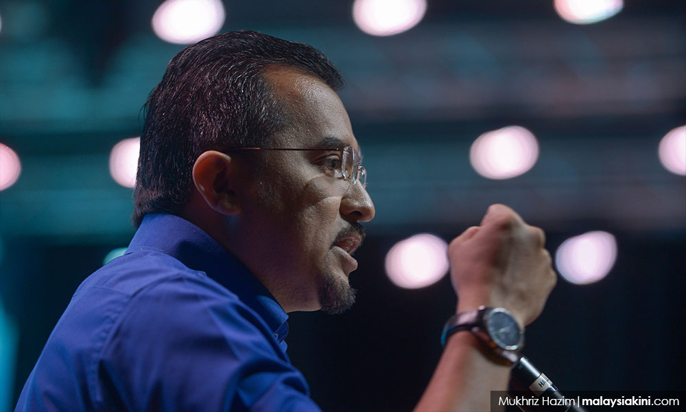 Umno Youth: Give us wartime unity cabinet headed by non-controversial individual