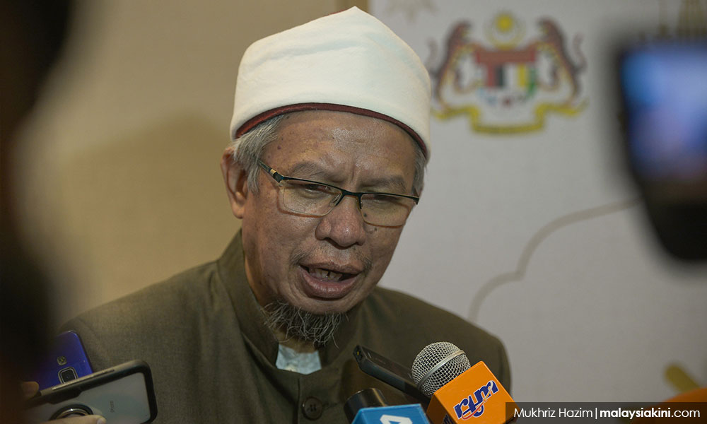 Govt awaits Agong's consent for edict on Covid-19 vaccine