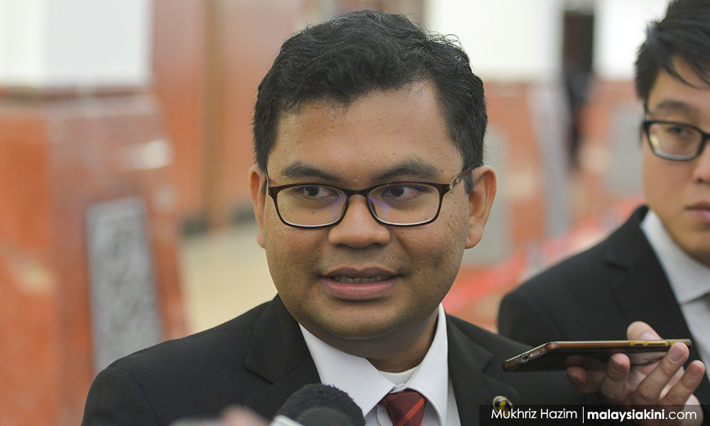 PKR Youth chief: Time for Harapan to move on from Mahathir