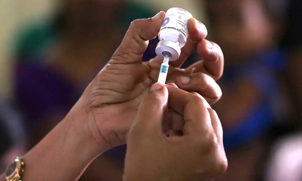 WHO, Unicef launch Afghan polio vaccine campaign with Taliban backing