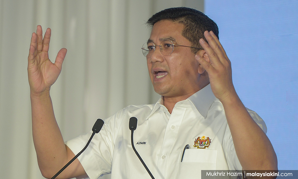 As more factories set to close, Azmin gripes