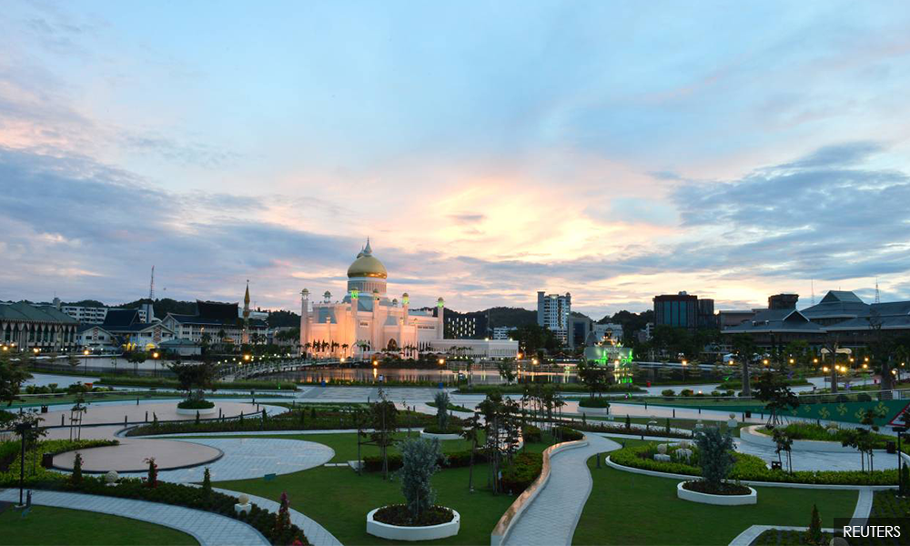 Brunei extends border closure with Malaysia for 15 more days