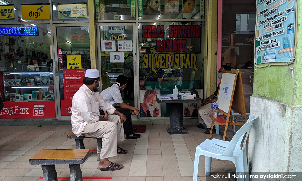 MCO: Relief for barbershops, hair salons, night markets, car wash centres