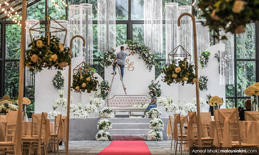 COMMENT | Politics and Malay weddings
