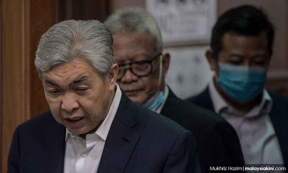 Zahid 'bos' yang ada kuasa atas aset Yayasan Akalbudi - Pendakwaan