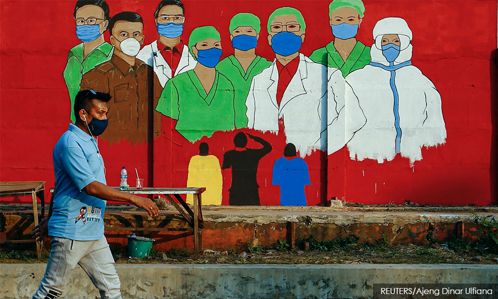 Focus on the air, not surfaces – journal tells health authorities