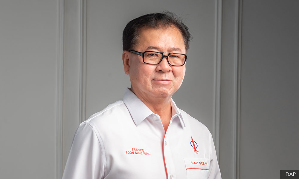 'Tindakan keluar DAP untuk elak kesan undang-undang antilompat parti'