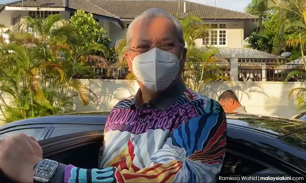 'Duduk dekat tapi tak datang parlimen pun ada juga...'