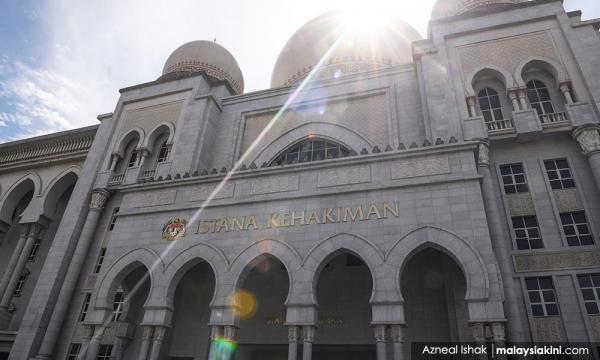 Mahkamah Tangguh Keputusan Sis Cabar Enakmen Islam Selangor