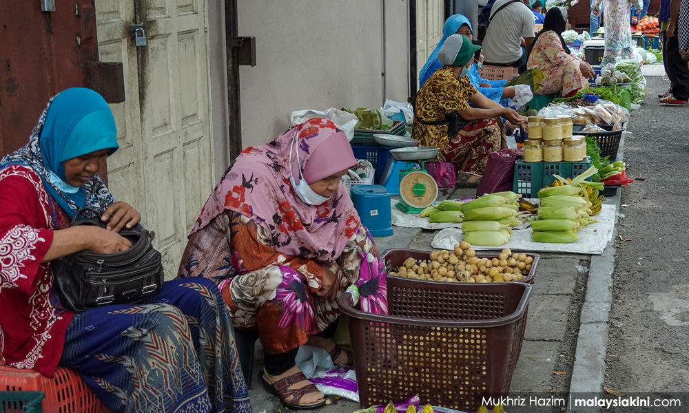 COMMENT | A pandemic with a woman's face