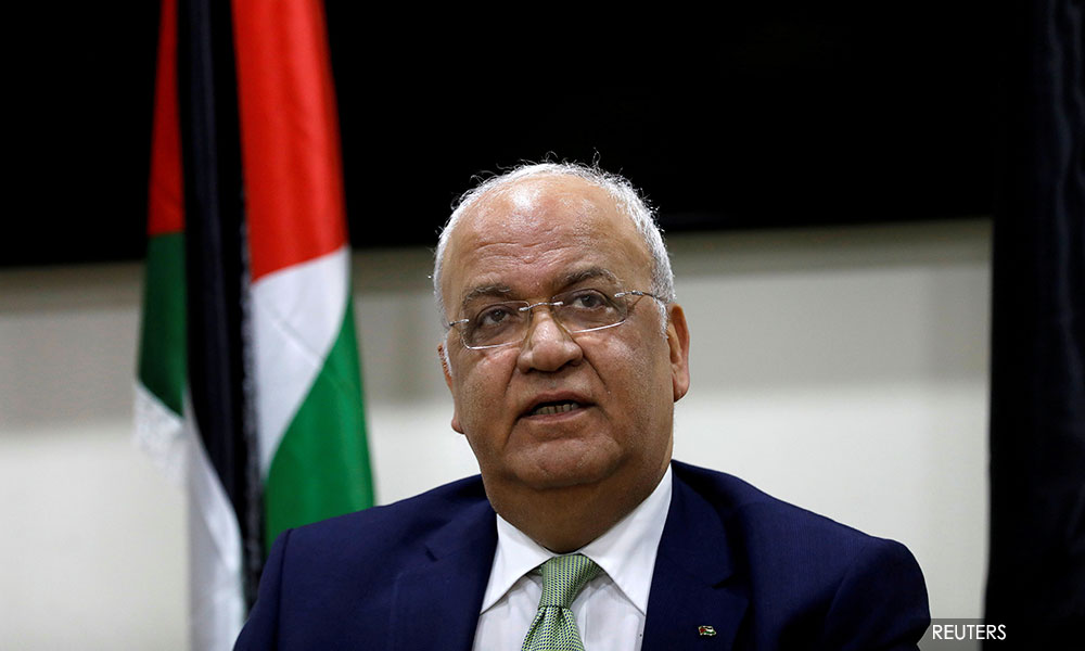 Palestinian negotiator Erekat dies after contracting Covid-19