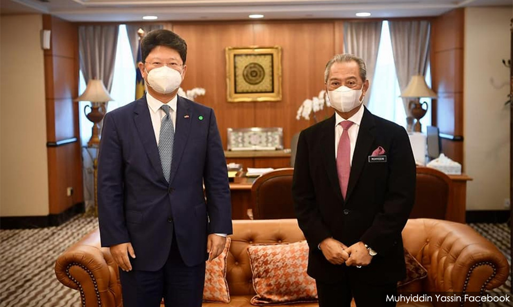 首相感谢白天贡献，中国允优先供马冠病疫苗