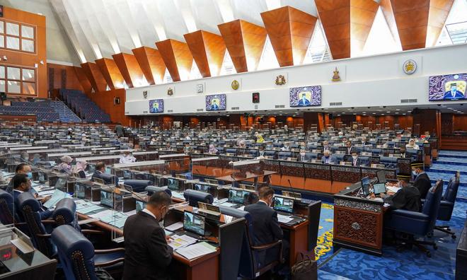 'Tiada sebab lagi tangguh Parlimen lepas semua MP terima vaksin'