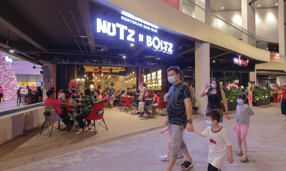 Quayside mall kota kemuning shops
