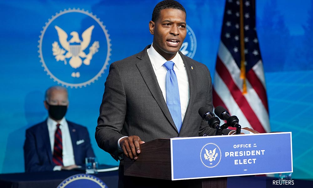 Biden unveils diverse team tasked with ambitious climate agenda