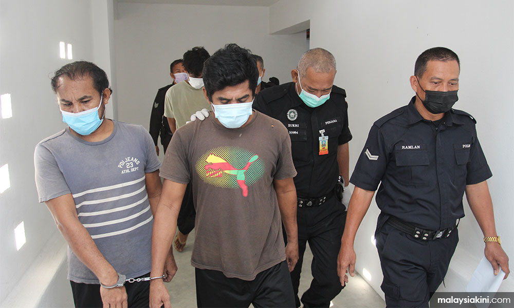 3 buruh didakwa rogol wanita OKU