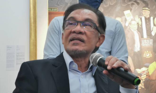 Anwar persoal penggalangan dana di Ambank, bimbang kaitan 1MDB