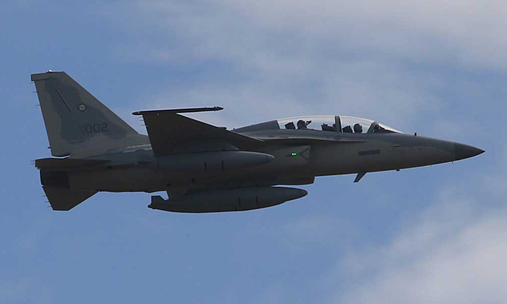 Philippines sends fighter aircraft over Chinese vessels in South China Sea