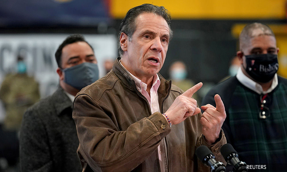 Top New York Democrats urge Cuomo to resign over sexual harassment allegations