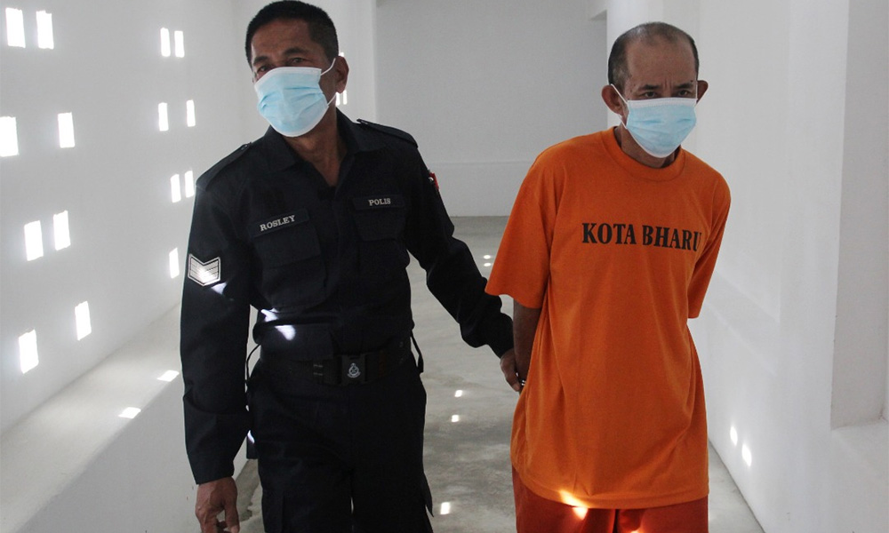 Buruh didakwa acu pisau dan rogol remaja 13 tahun