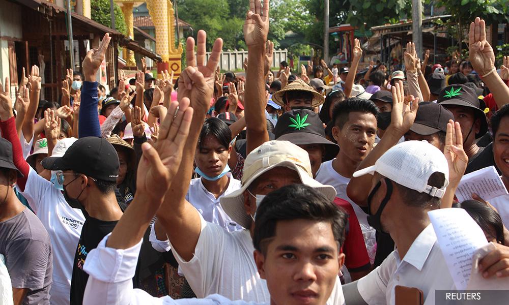 Myanmar risks coming to standstill as violence worsens - UN envoy