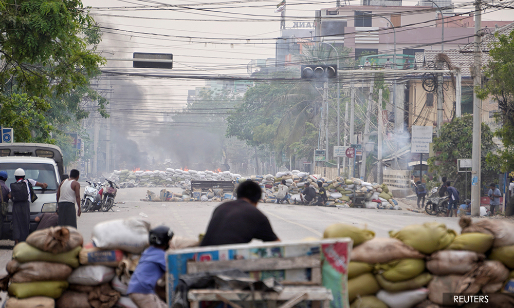 Armed clashes break out in Myanmar between troops and anti-junta protesters