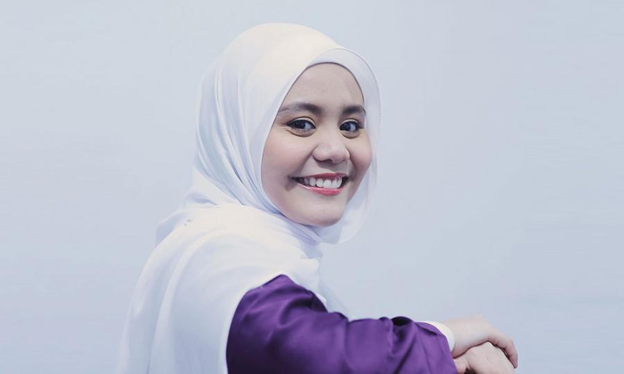 Malaysiakini Najwa Latif Sedang Bikin Lagu Raya