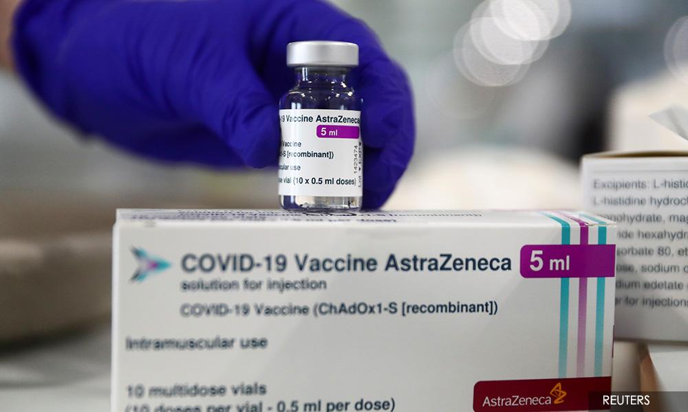 Malaysia vaccine register az COVID