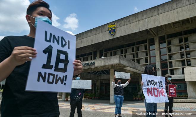 Kesatuan mahasiswa UM gesa k'jaan tak tangguh Undi 18