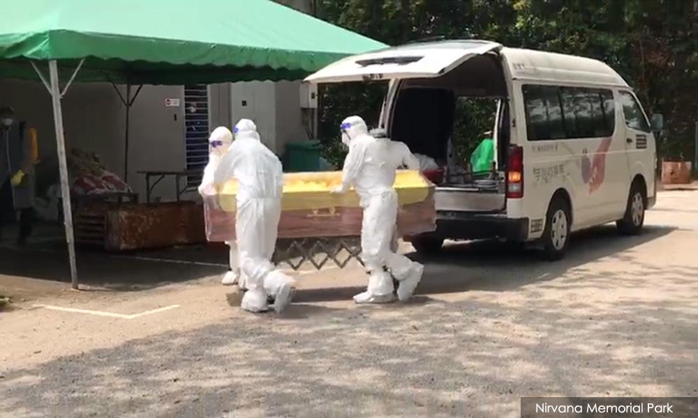 贸工部系统仍瘫痪，殡葬业者仅13家获营运批准