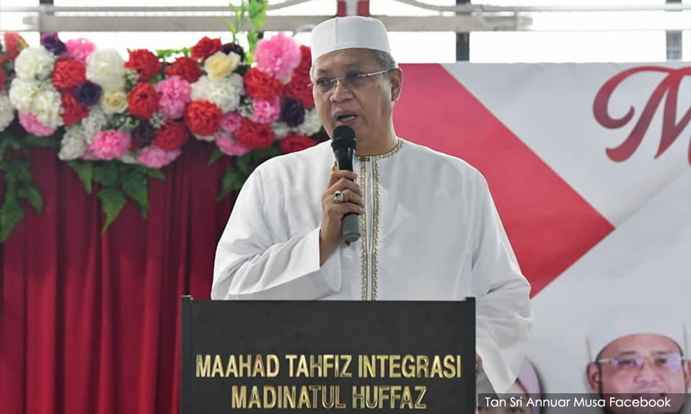 Annuar pleas for Kelantan folk to get vaccinated