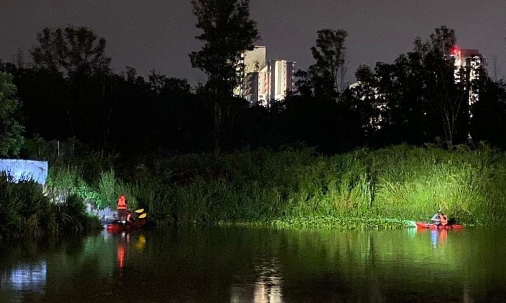 Search for child feared drowned extended to Sungai Linggi