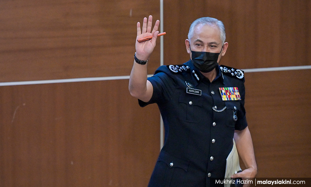 IGP heads list of 695 Malacca award recipients