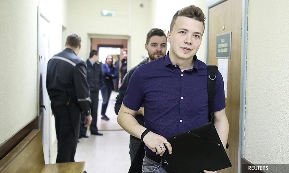 Belarus forces plane landing with bomb threat, arrests opposition-leaning journalist