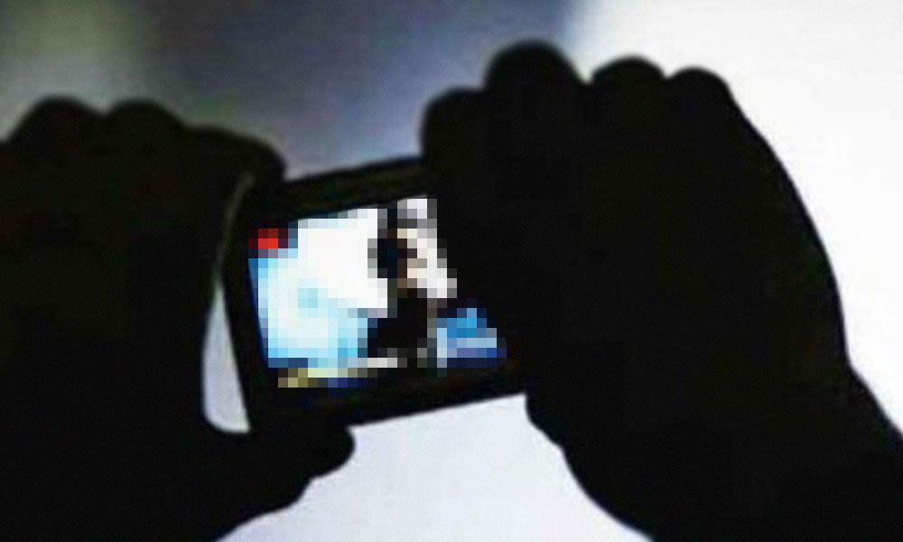 KOLUM | Video seks lagi