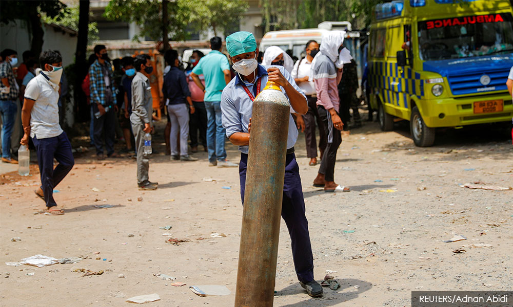 Experts warn Indians of dangers of trying to make oxygen at home