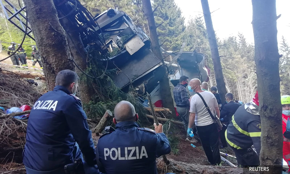 14 dead in Italy cable car crash, child seriously hurt