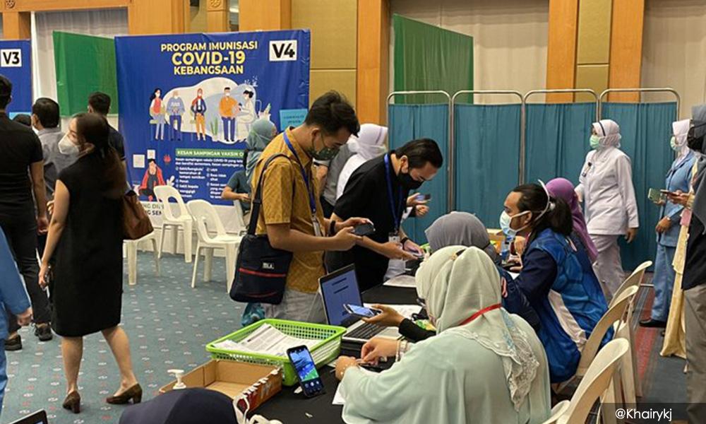 Journalists group calls for transparency in media vaccination