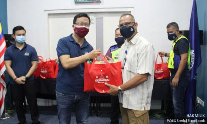 Polis nafi pelanggaran SOP ketika pemimpin Gerakan agih bantuan
